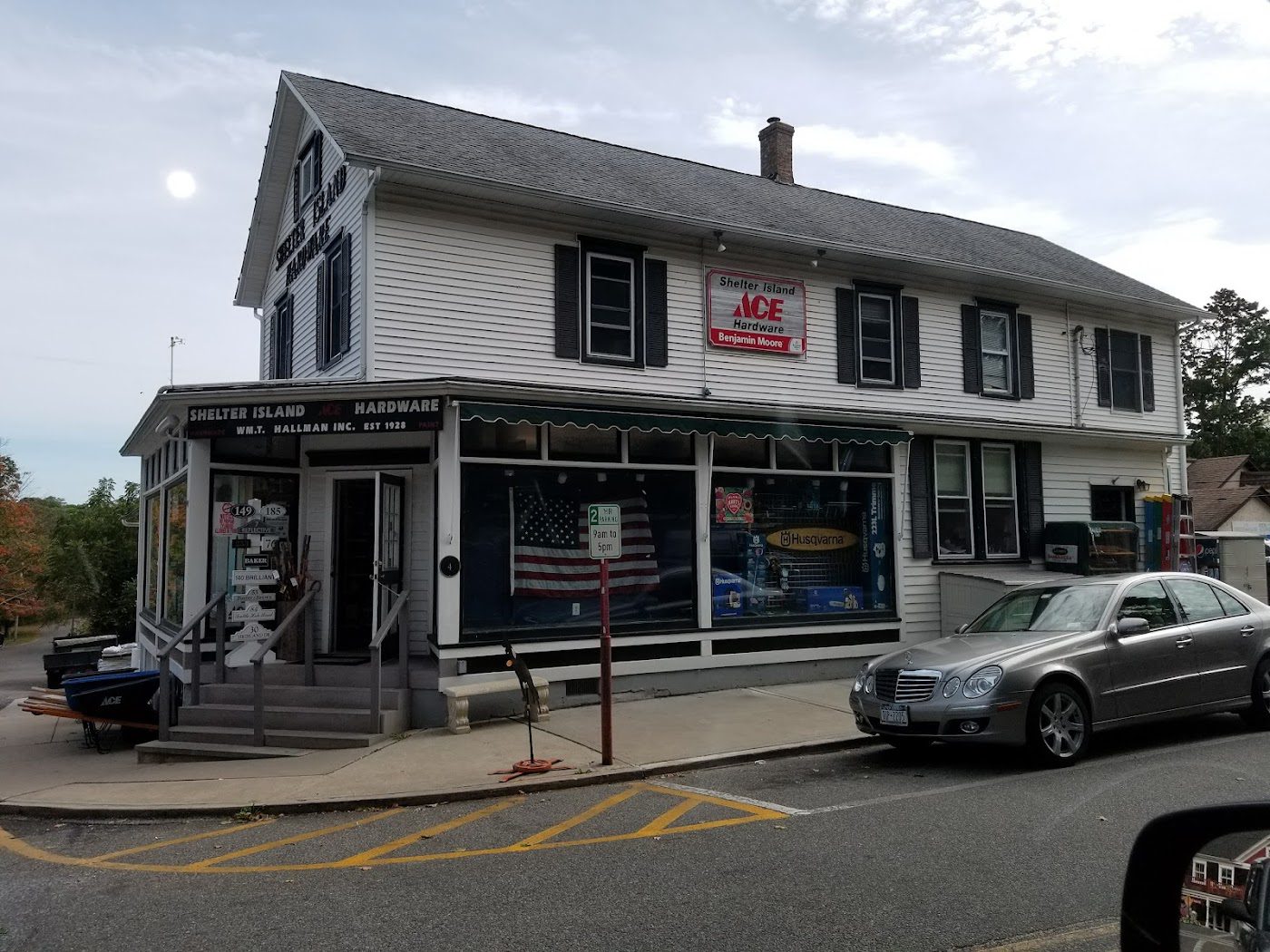 Jack's Marine & Hardware 5